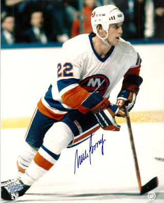 Hockey player jersey number 22 - jimmy nelsson free wallpaper