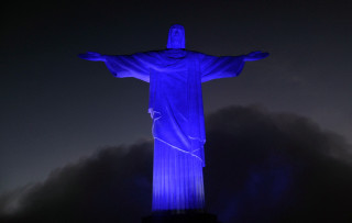 Christ statue blue light dark - blue light free wallpaper for desktop