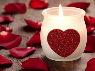 Candle heart rose petals table 2 - a table free wallpaper