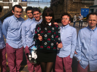 Group people building woman black - daphne allen free wallpaper