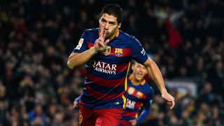 Soccer player funny face running - llustration free wallpaper