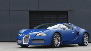 Blue bugatti garage black door - a blue bugatti free wallpaper