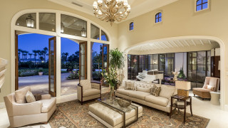 Living room couch comfortable cozy 16 - center area free wallpaper