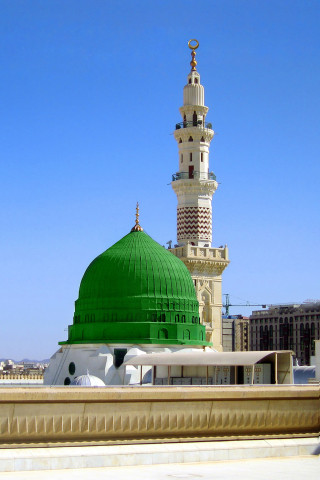 Green dome building sky white - a white building free wallpaper for mobile