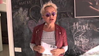 Woman red jacket sunglasses chalkboard - artgem free wallpaper