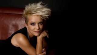 Blonde woman red couch hand - rutkowski free wallpaper