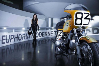 Woman motorcycle building sign 82 - barbara longhi free wallpaper