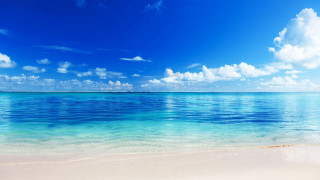 Beach clear blue ocean sandy - a sandy beach free wallpaper