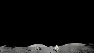 Astronauts moon walking black background - distant free wallpaper
