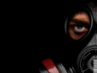 Man blue eyes gas mask - a gas mask free wallpaper