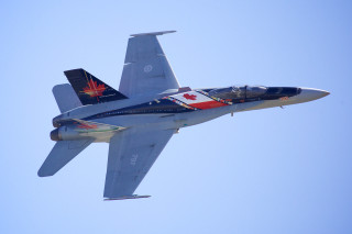 Jet flying blue sky canadian - the tail free wallpaper
