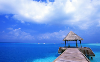Pier hut ocean boat blue - a hut free wallpaper