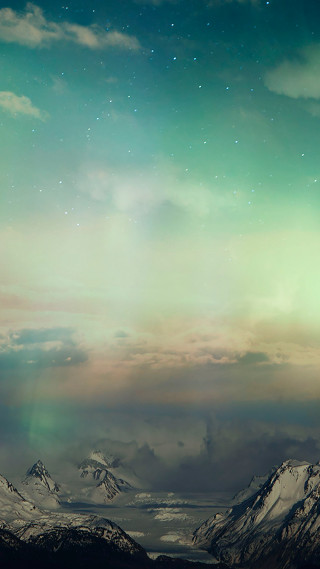 Mountain range green aurora light - free sky wallpaper for mobile