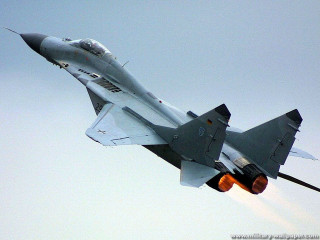 Fighter jet flying blue sky 4 - 100mm free wallpaper