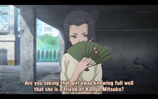 Woman holding fan caption taking - a fan free wallpaper