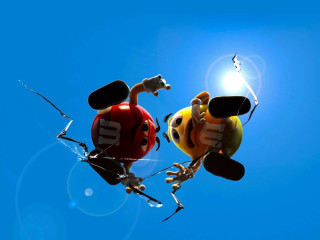 Two balloons flying sky sun - damien hirst free wallpaper