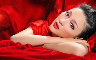 Woman laying red blanket arms - a red blanket free wallpaper