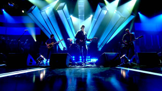 Group people stage lights guitar - stage free wallpaper