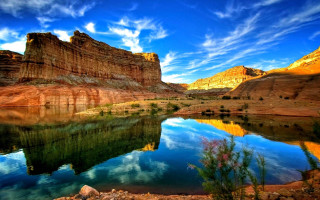 Lake mountains blue sky clouds 25 - a few tree free wallpaper for desktop