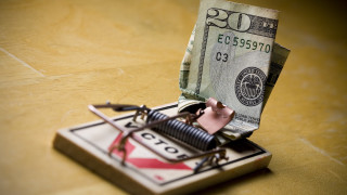 Mouse trap dollar bill mouse - a mouse free wallpaper