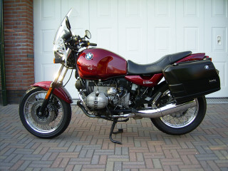 Red motorcycle garage door brick - free motorcycles wallpaper