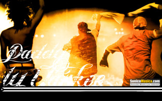 Man woman dancing stage light - a bottle free wallpaper for desktop