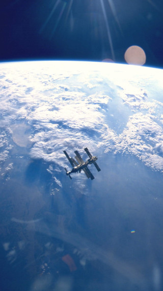 Space shuttle flying earth sunlight - alan bean free wallpaper for mobile