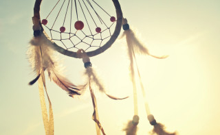Dream catcher feathers sunshine blue - feather free wallpaper for desktop