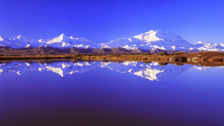 Mountain range reflection lake blue 6 - regionalism free wallpaper