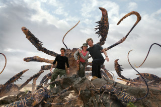 People crab sculpture giant claws - david macaulay free wallpaper