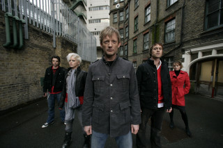 Group people street building red - a building free wallpaper