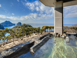 Hot tub patio water mountain - a patio free wallpaper