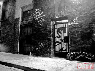 Black white building graffiti doors - photo of a building free wallpaper