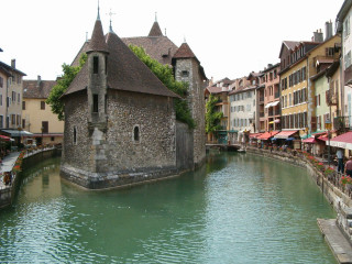 River city tall buildings towers - romanesque free wallpaper