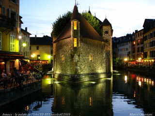 River building people tables side - table free wallpaper