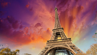 Eiffel tower paris image photograph - a picture of the eiffel tower in paris france free wallpaper