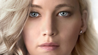 Blonde woman blue eyes serious - hyperrealism free wallpaper