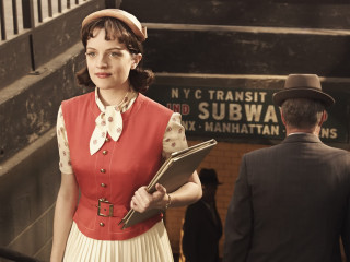 Woman red dress man suit 4 - free vintage wallpaper for desktop