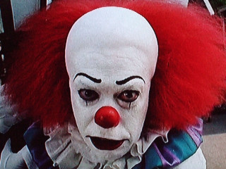 Clown red hair white face 2 - a white face free wallpaper for desktop