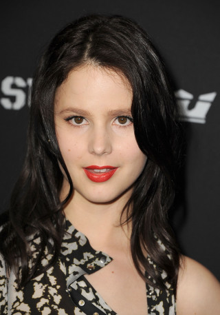 Woman black hair red lipstick 4 - a character portrait free wallpaper