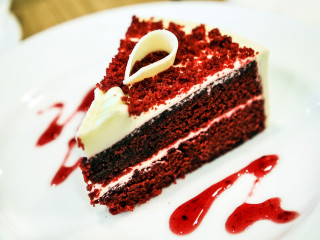 Red velvet cake white frosting 3 - a piece free wallpaper