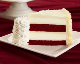 Red velvet cake slice white - a slice free wallpaper
