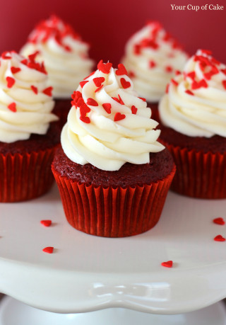 Cupcakes white frosting red sprinkles - a stock photo free wallpaper for mobile