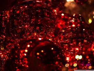 Shiny balls pile lights blurry - shiny free wallpaper