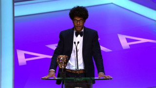 Man tuxedo bowtie trophy stage - a trophy free wallpaper