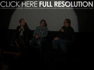 Three men stage talks screen - here full resolution free wallpaper