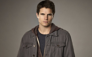 Man jacket posing picture gray - a gray background behind free wallpaper