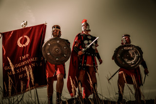 Roman costumes men shields swords - three man free wallpaper for desktop
