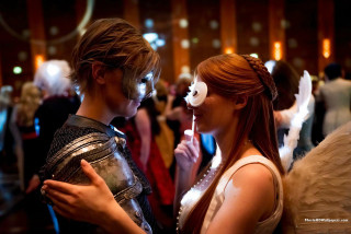 Couple people angel wings mask - renaissance free wallpaper