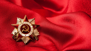Red star ribbon hammer sickle - socialist free wallpaper